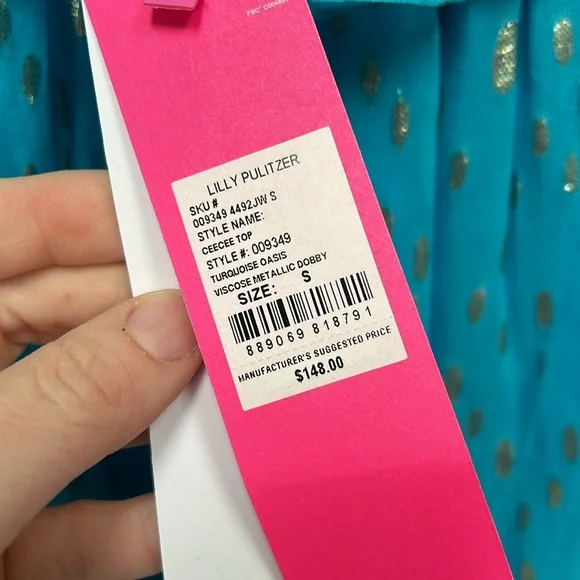 NWT Lilly Pulitzer Size S off the shoulder top - Picture 4 of 4